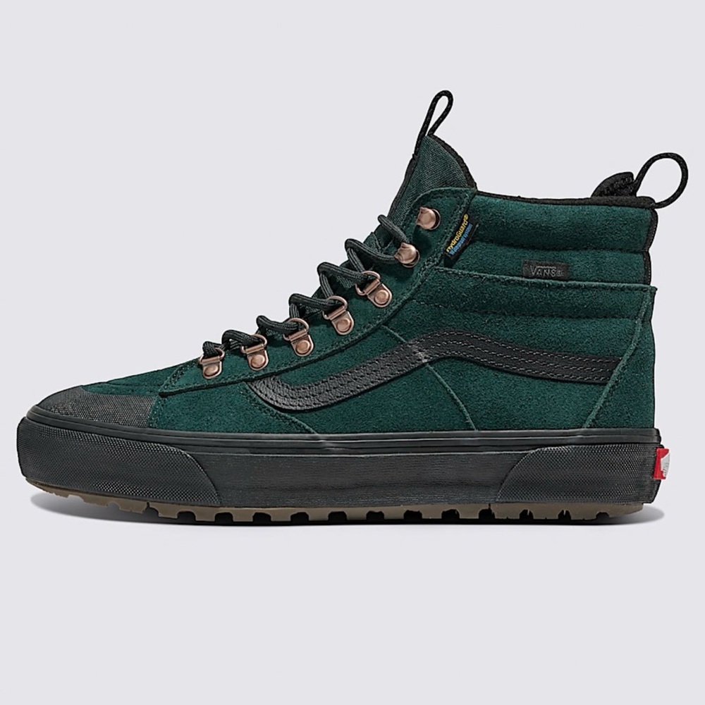 🆕 Vans Sk8-Hi DR Waterproof Insulated Shoe